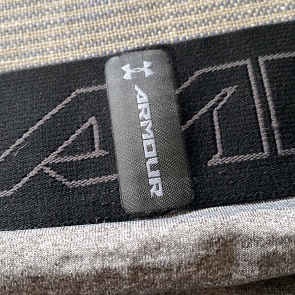 Under Armour layering tights - Picture 5 of 5